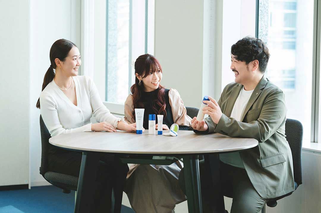 しみケアについて話す3人