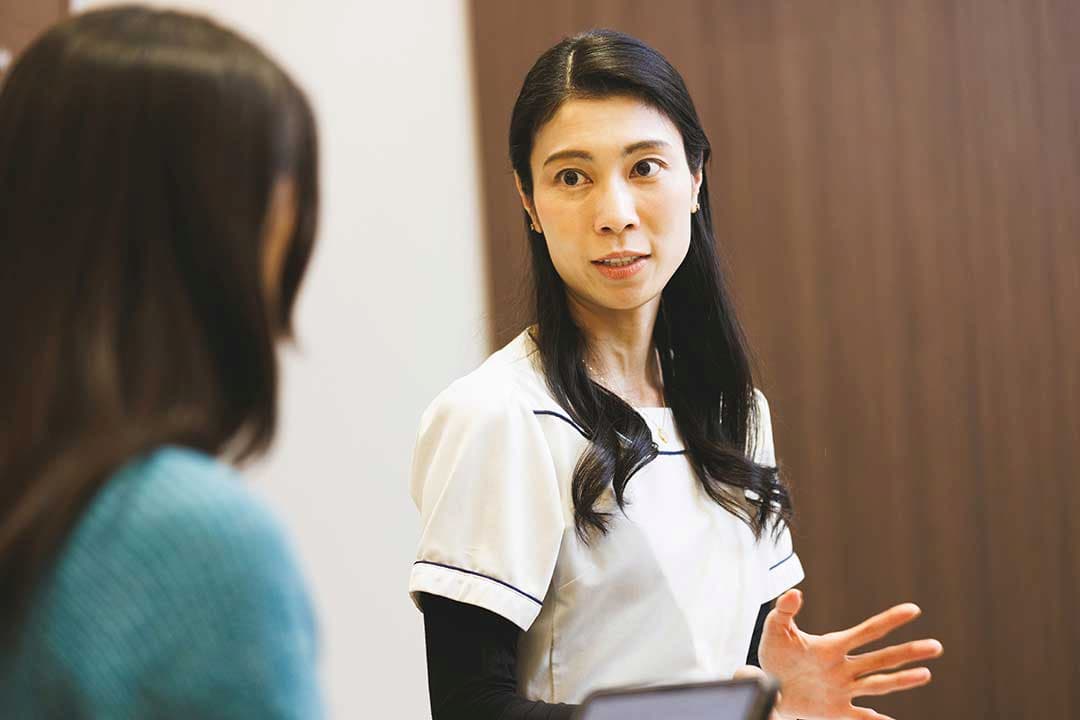 かかりつけの婦人科医を見つけることの重要性を語る尾西先生