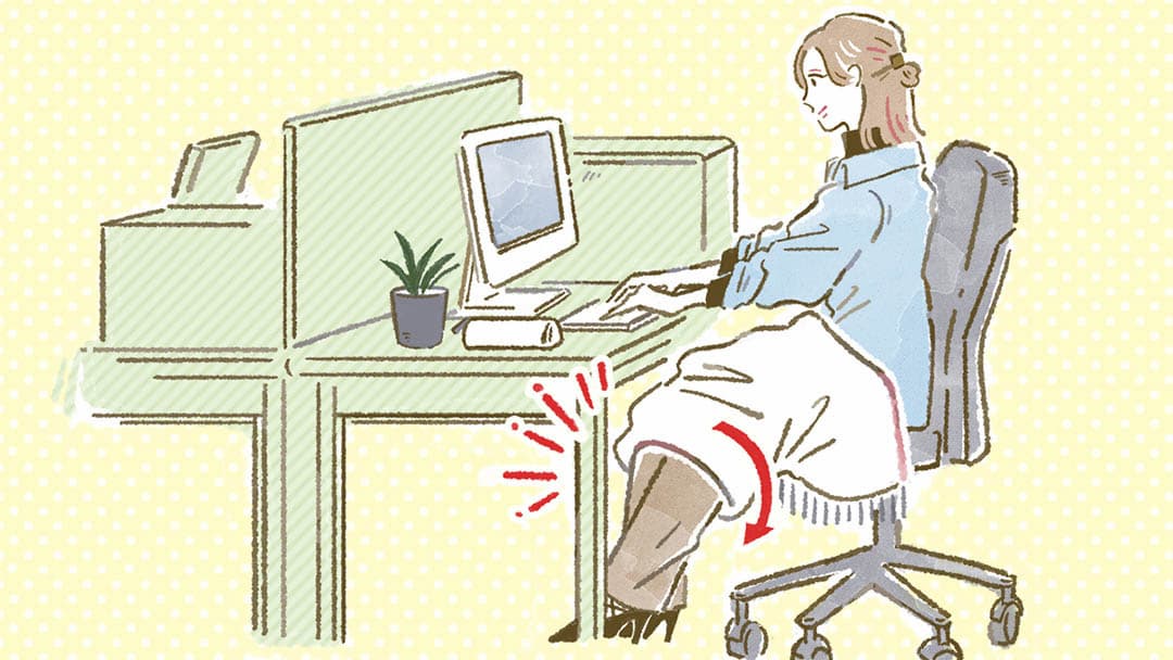 昼のルーティン3のイラスト（デスクワークで膝掛けを使う女性）