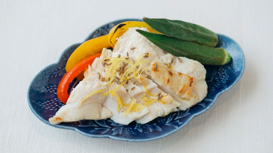 鶏肉のレモン塩麹焼きクミン風味