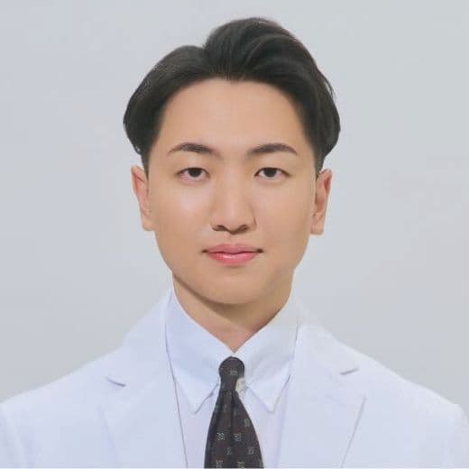 堀田歩希先生のプロフィール画像