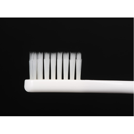 写真：クリーンデンタル歯ブラシ 3列スリムの剤形・形状
